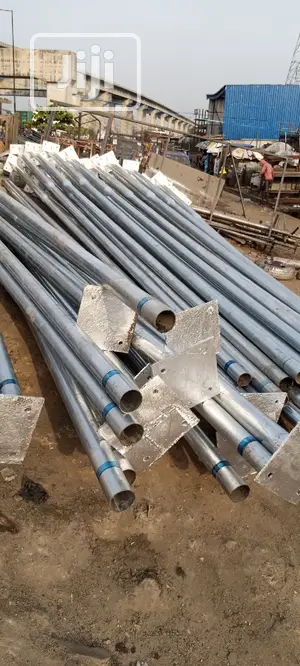 Electric Solar Pole