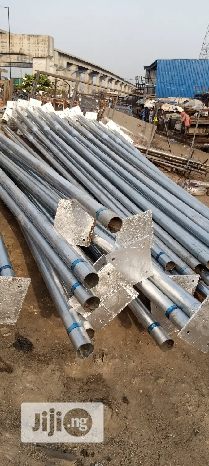 Electric Solar Pole