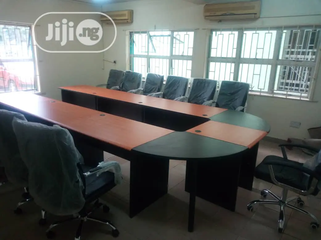 Original Conference Set by Twelve