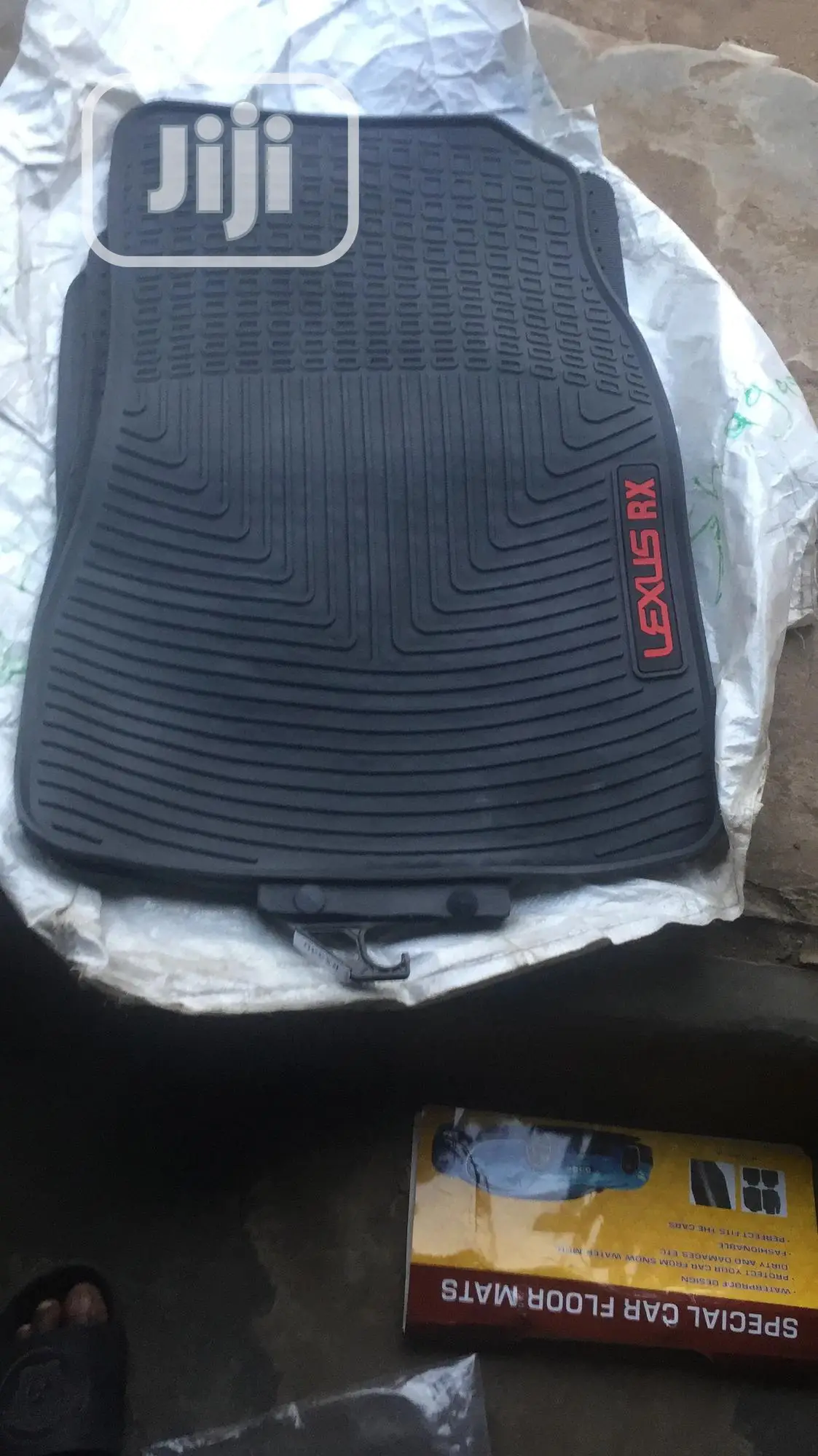 RX Lexus Floor Mat