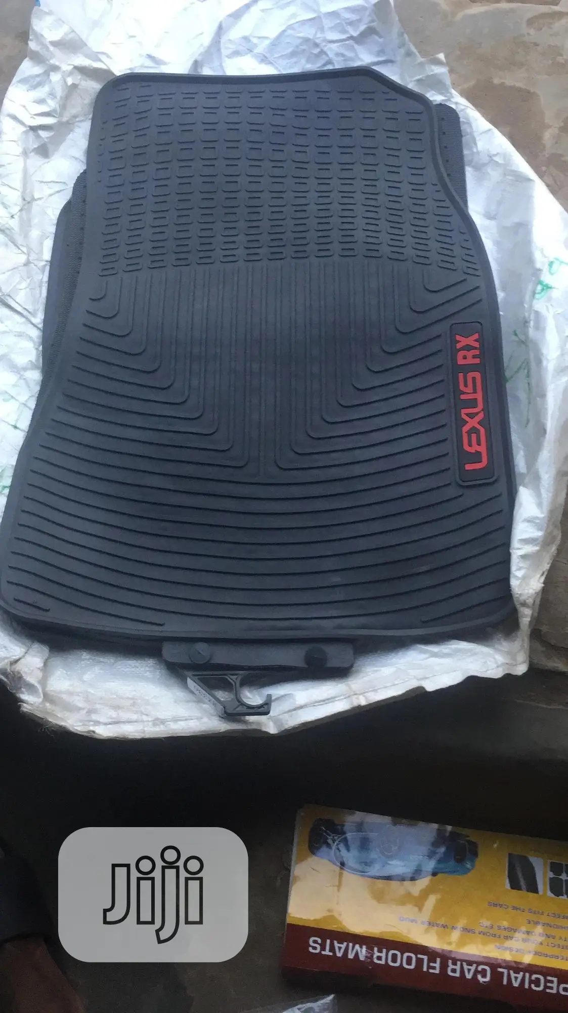 RX Lexus Floor Mat
