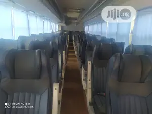 New Bus 2020 Gold