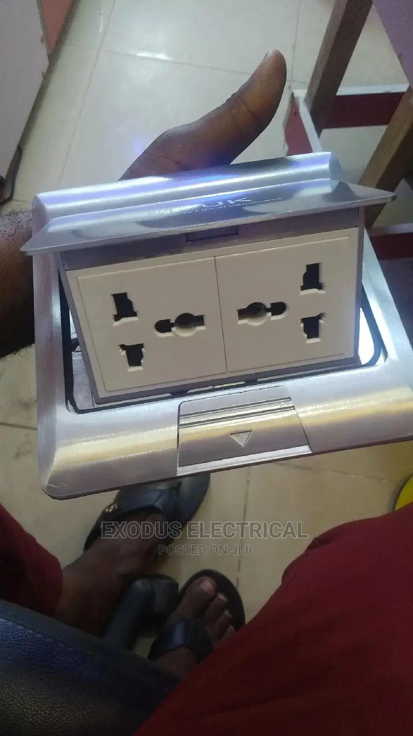 Socket Floor Double