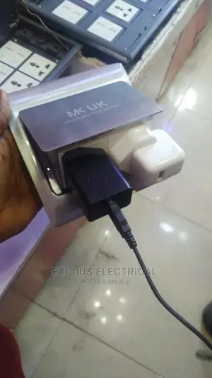 Socket Floor Double