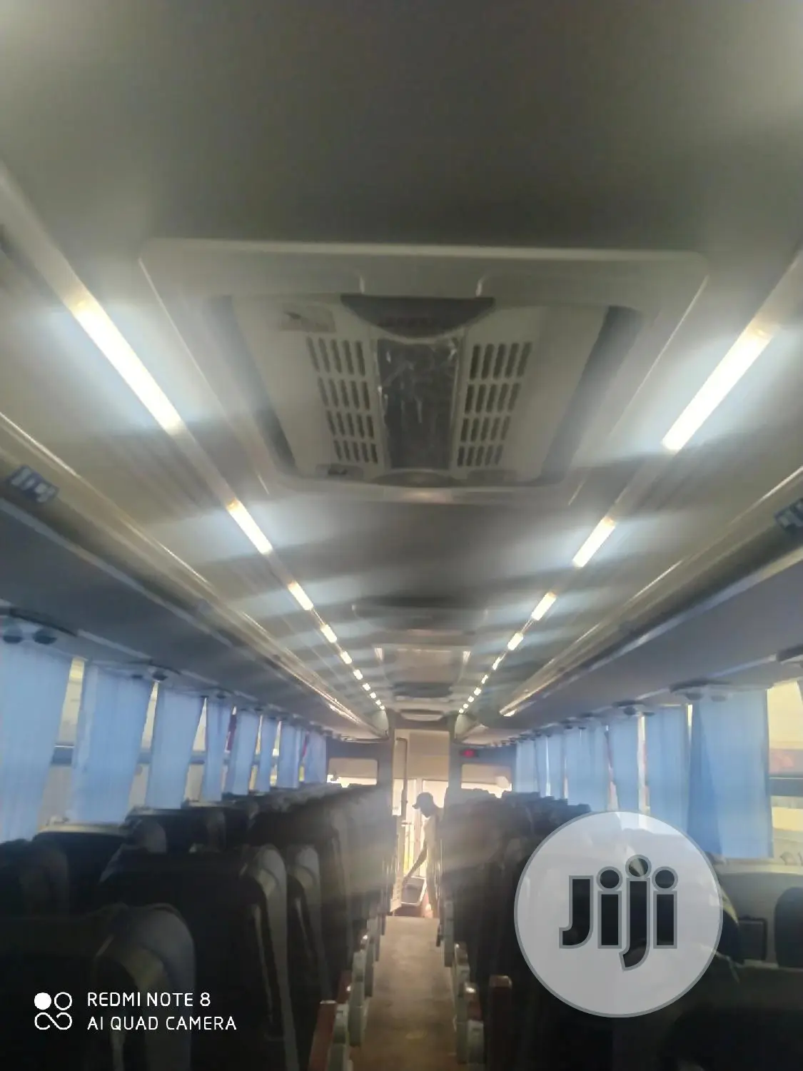 New Bus 2020 Gold