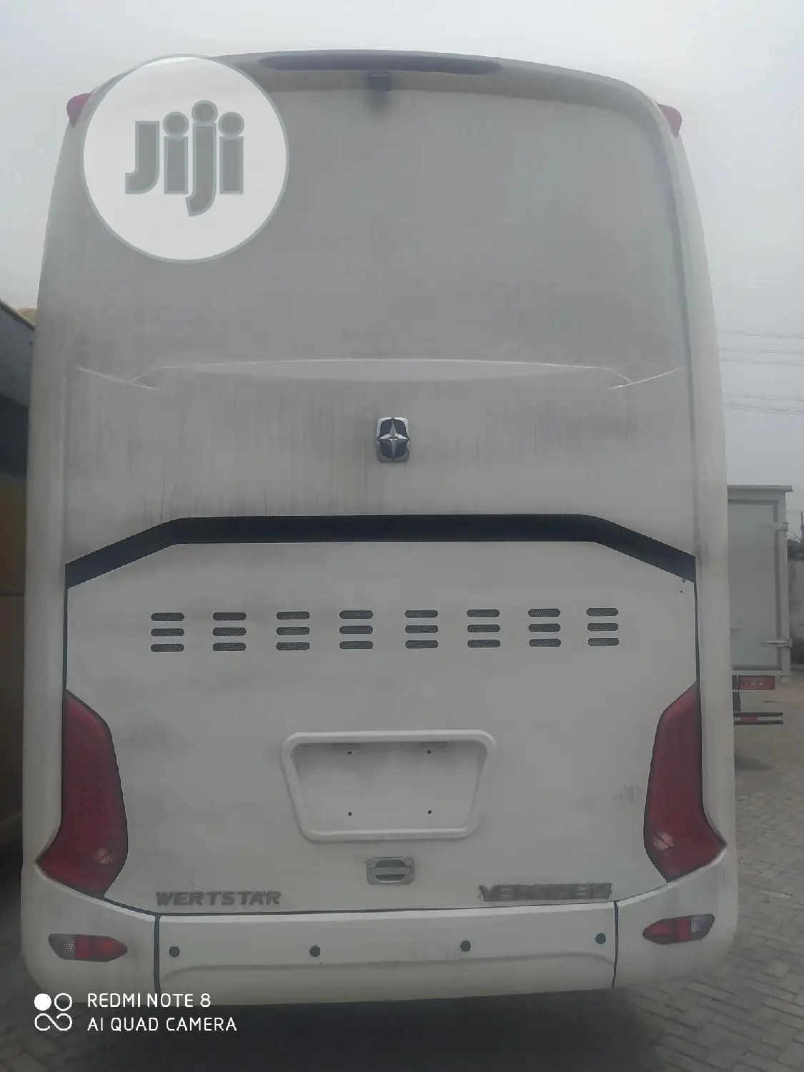 New Bus 2020 Gold
