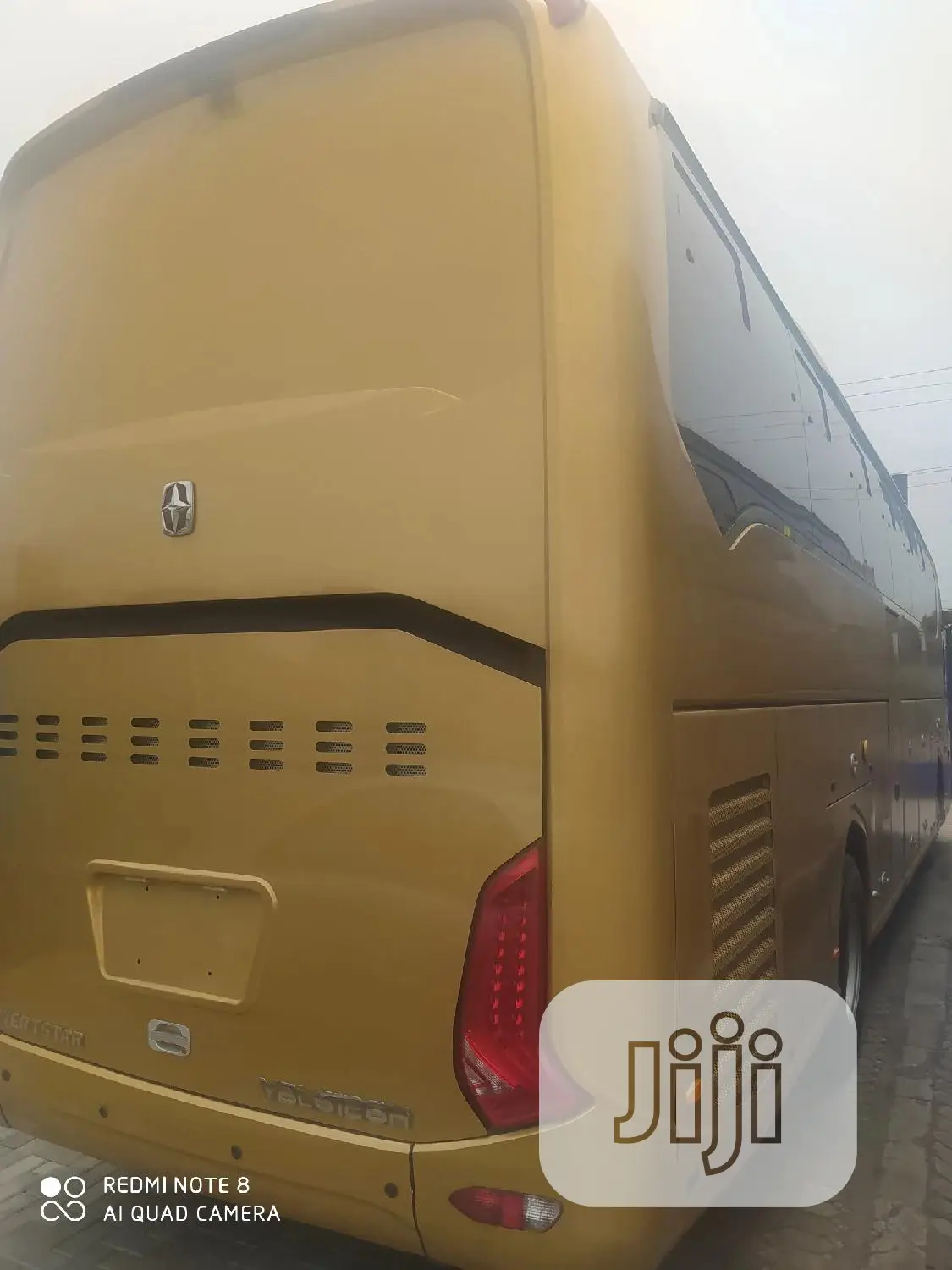 New Bus 2020 Gold