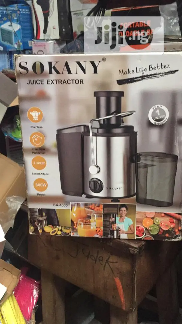 800W Juice Extractor / Juicer