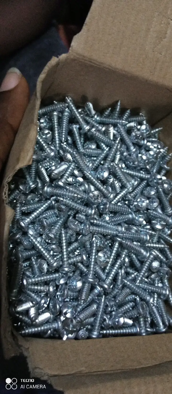 Screw Nut Star Head