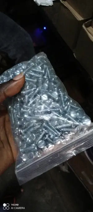 Screw Star Head