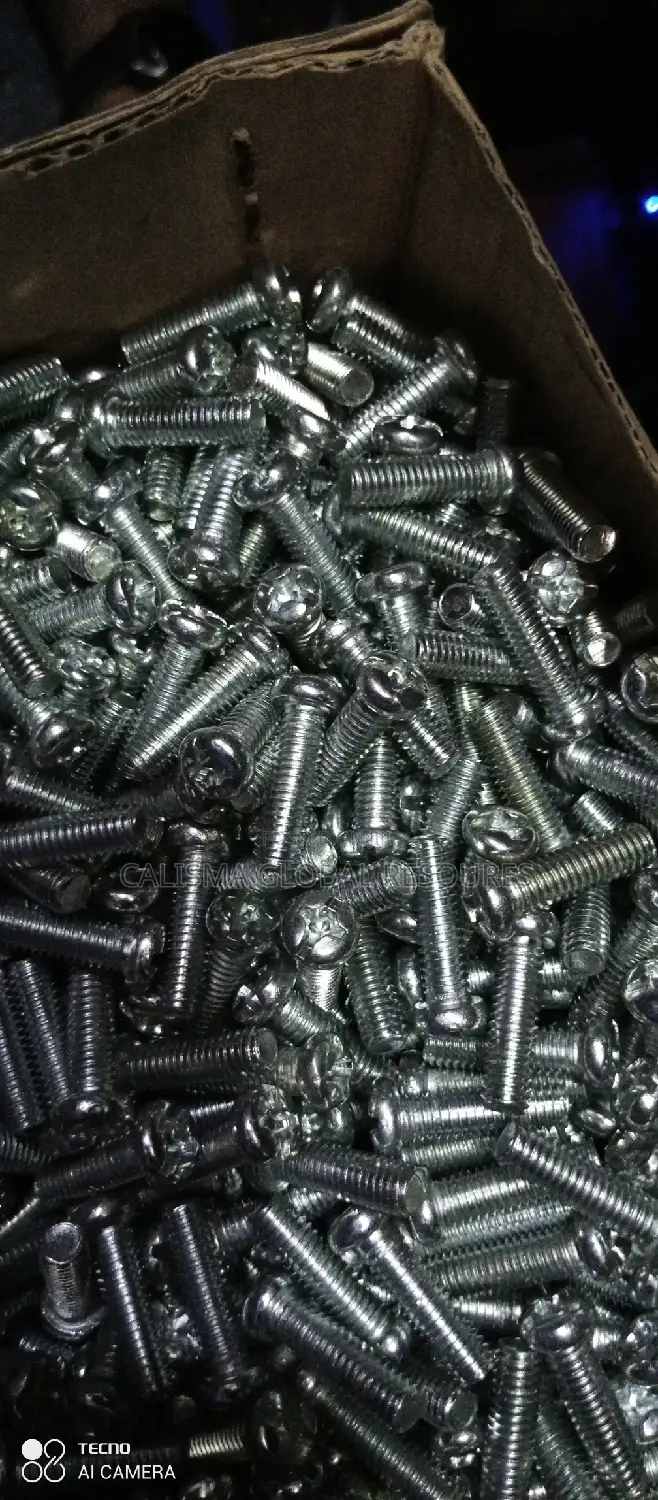 Screw Star Head
