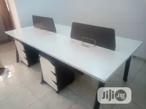 White 4-Man Workstation With Metal Legs