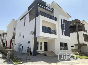 5bdrm Duplex in Jabi for sale