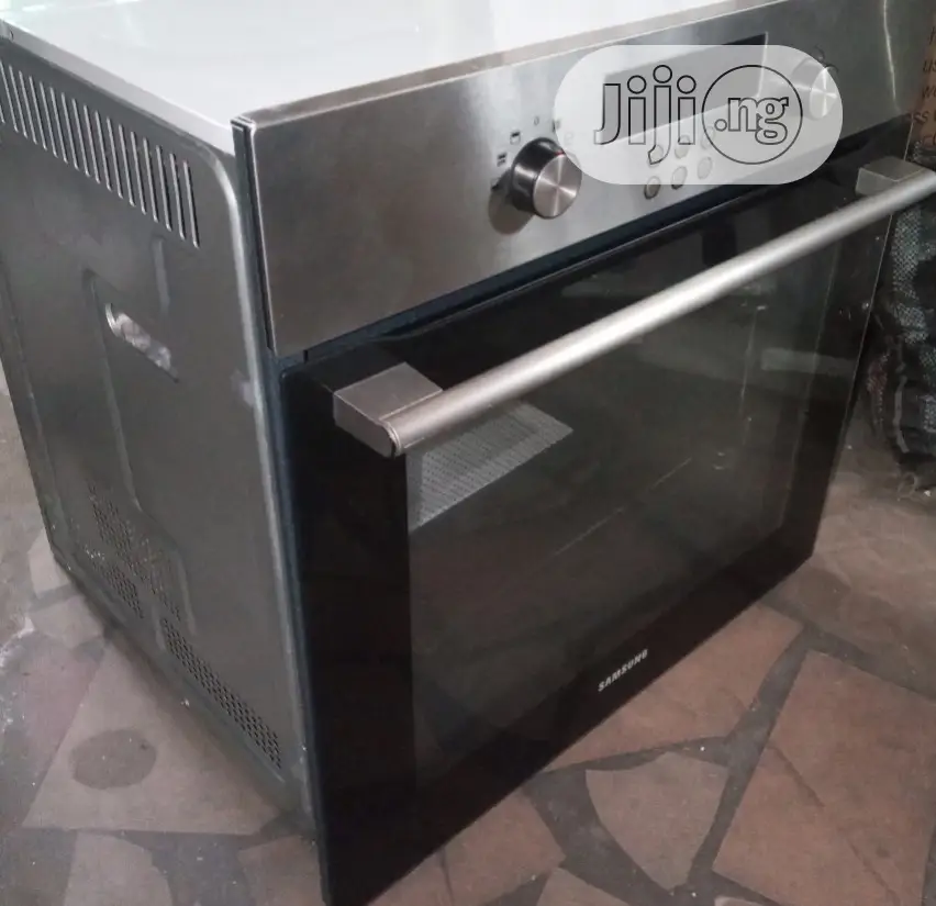 SAMSUNG Built in Electric Oven