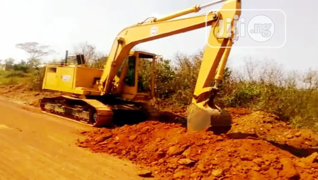 Cat 215c Lc for Hire