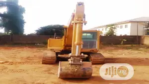 Cat 215c Lc for Hire