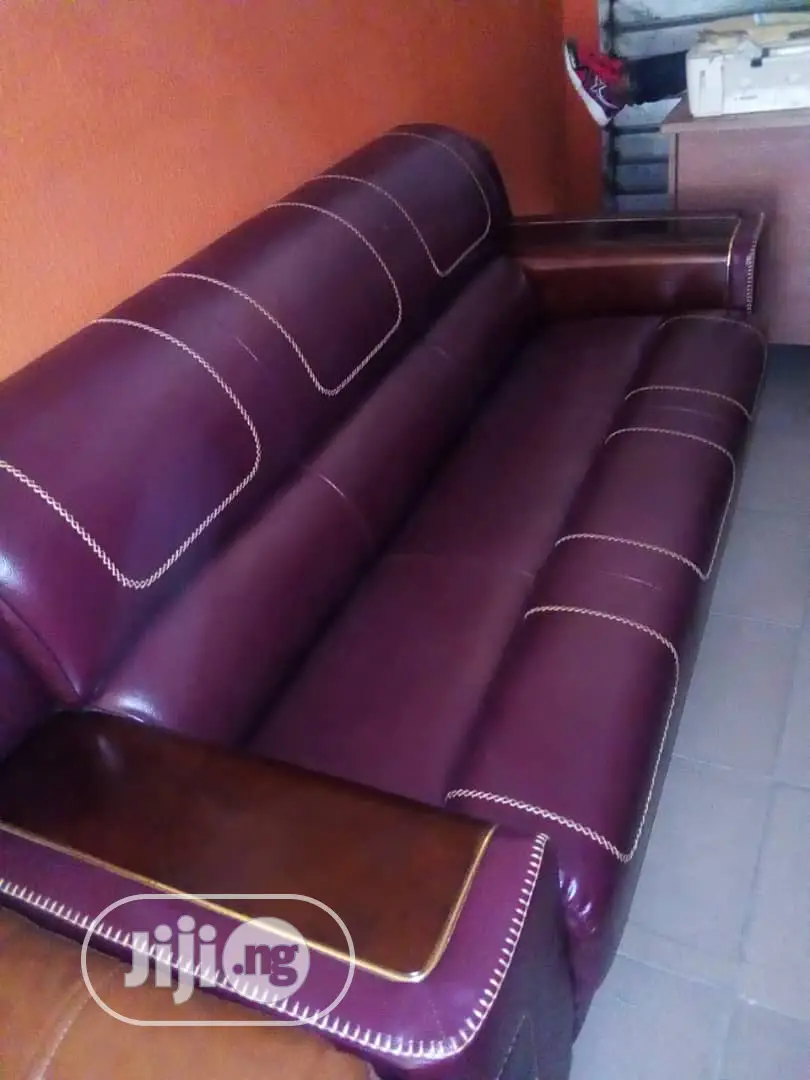 Cusion Chair