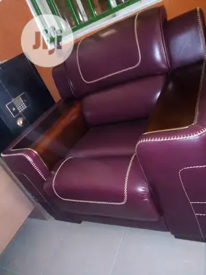 Cusion Chair