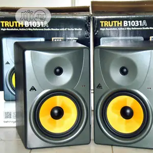 Behringer 1031A