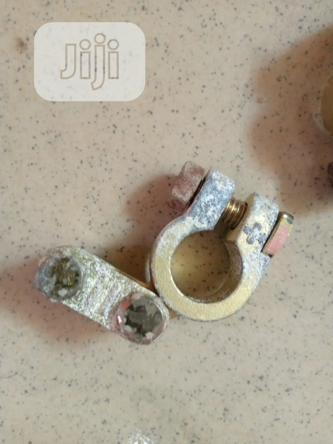 Battery Terminer Head