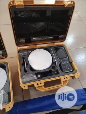 Hitarget V90 Differential GPS