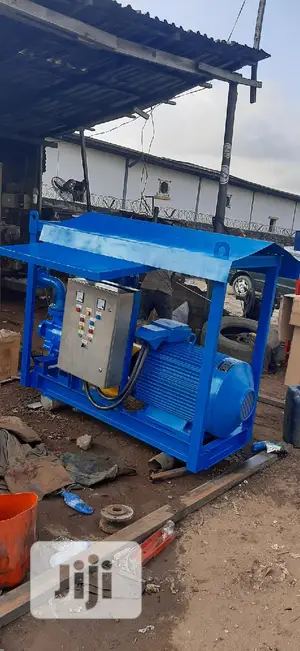 Multistage Oil Pump