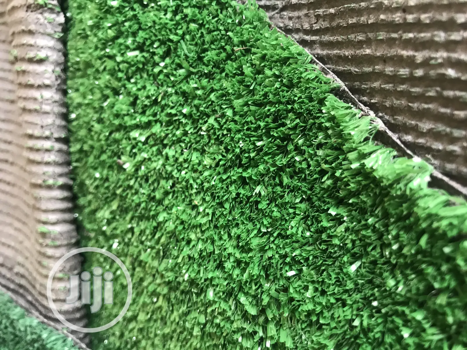 10mm Smooth and Soft Surface Grass Rugs for Wall