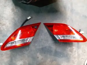 Boot Lamp for Avalon 2008 Model
