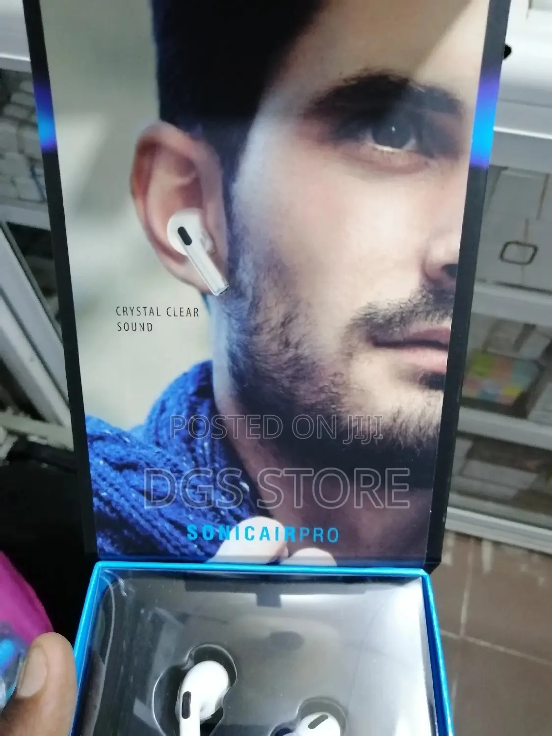 Brookstone Sonic Air Pro Bluetooth Earbud