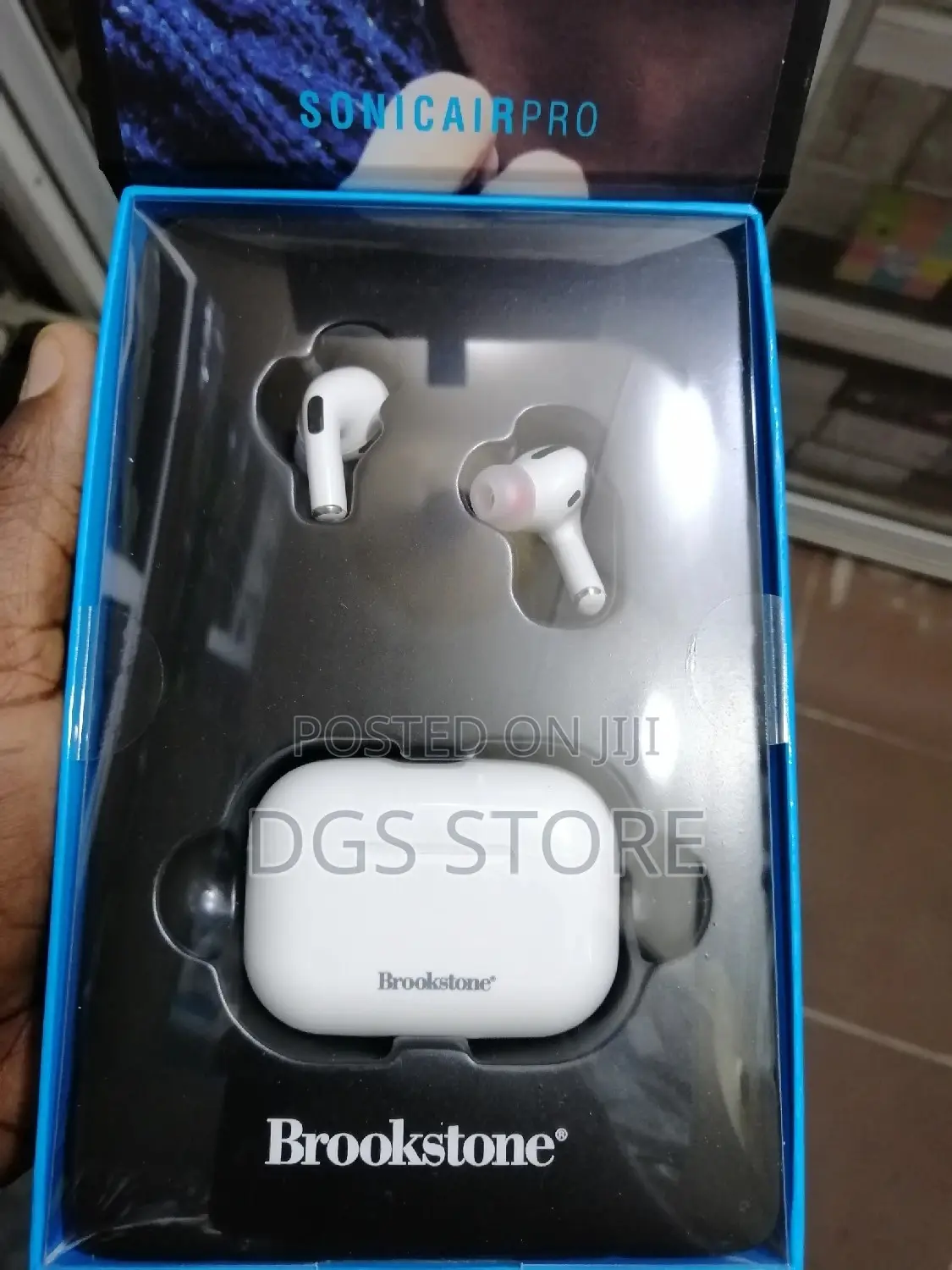 Brookstone Sonic Air Pro Bluetooth Earbud
