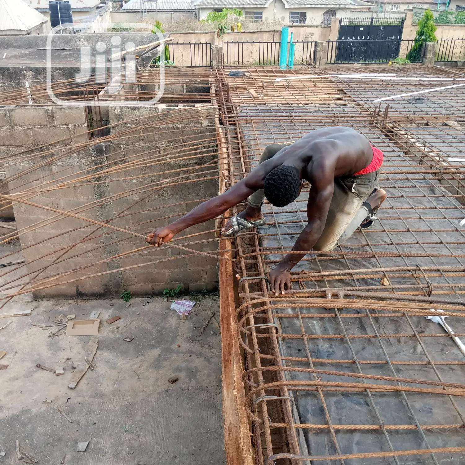 Excellence Design and Construct Associates