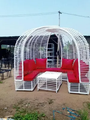 Outdoor Basket Chairs