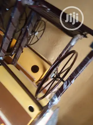 Manual Sewing Machine