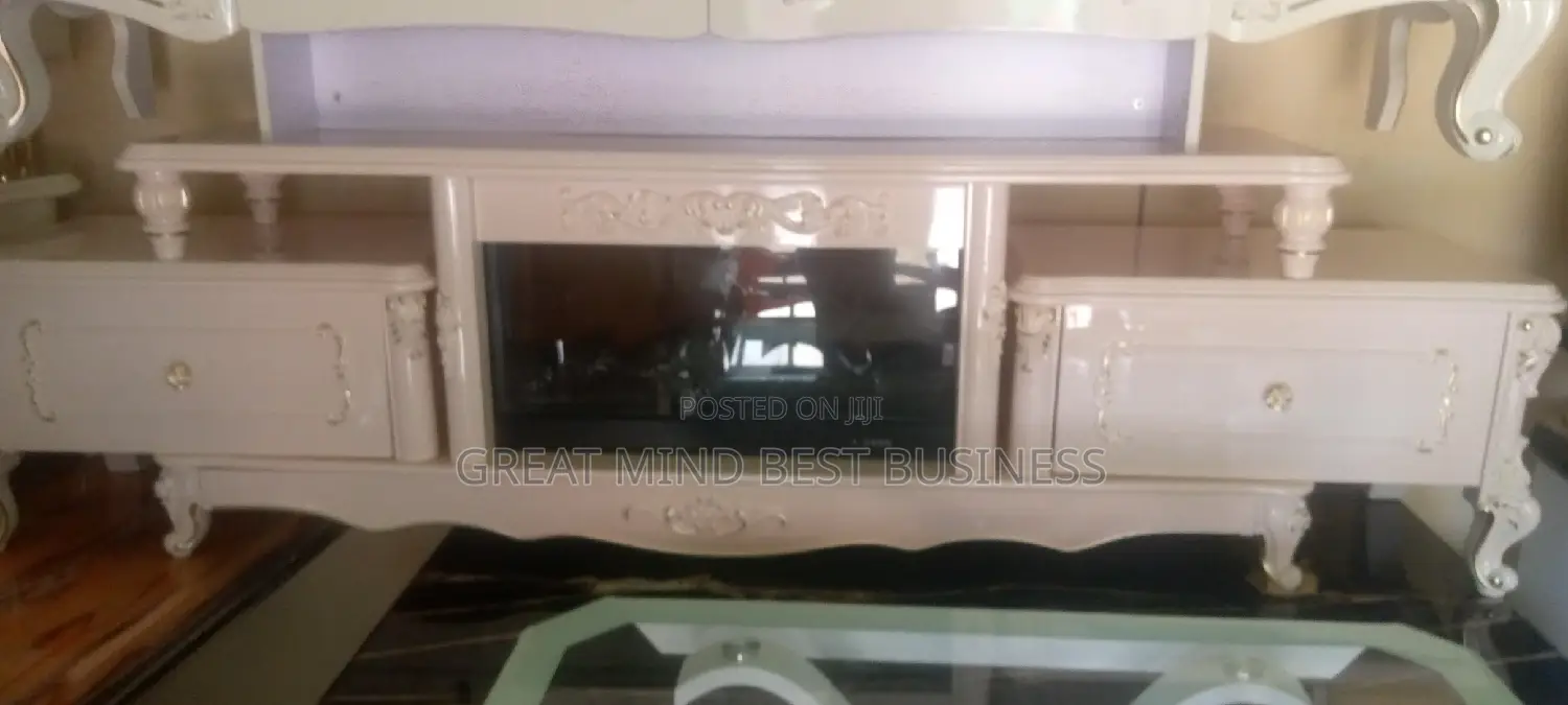 Fire Plate Tv Stand