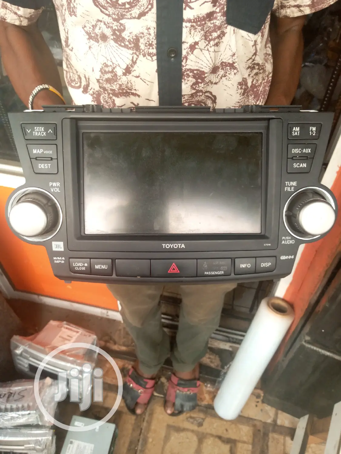 Highlander 4loader Navigation and Camera for 2008/2010