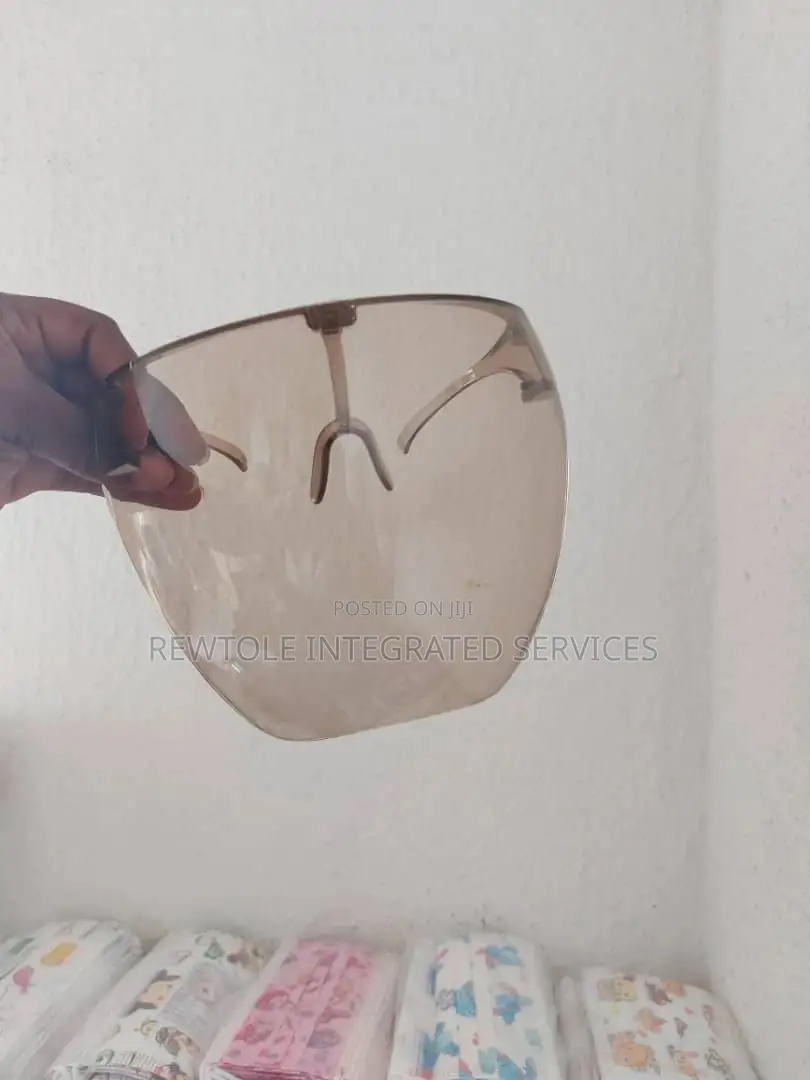 Plastic Bubble Face Shield