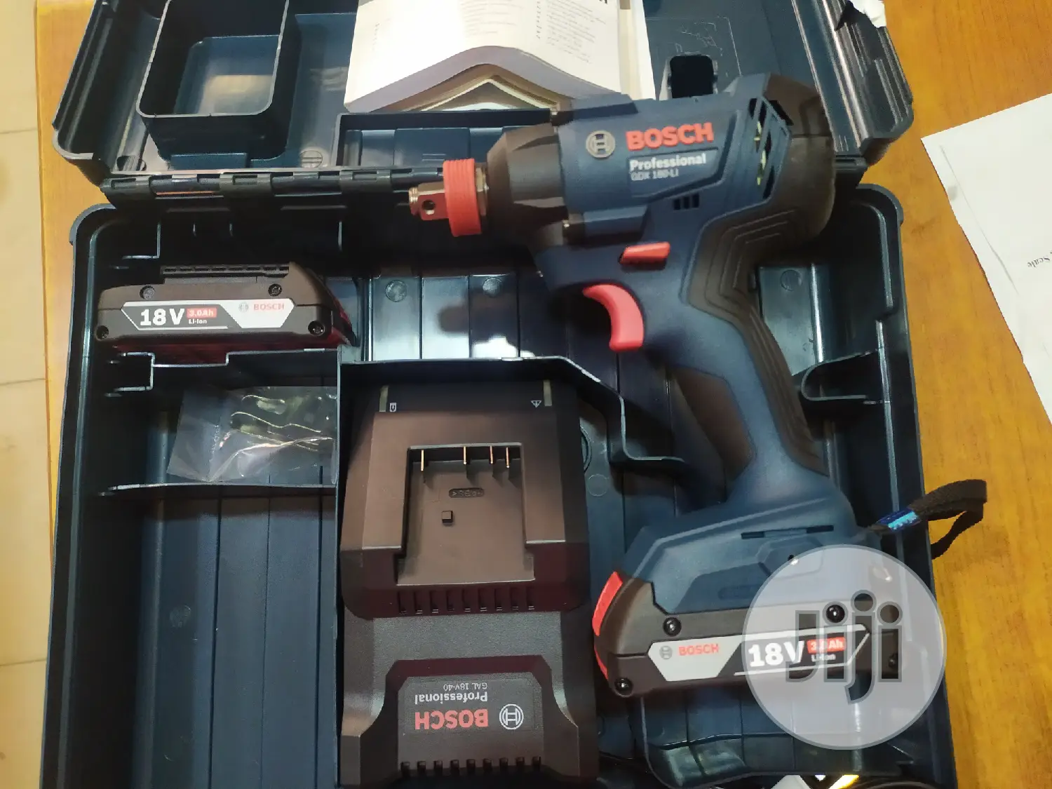 Bosch Impact/Socket Wrench