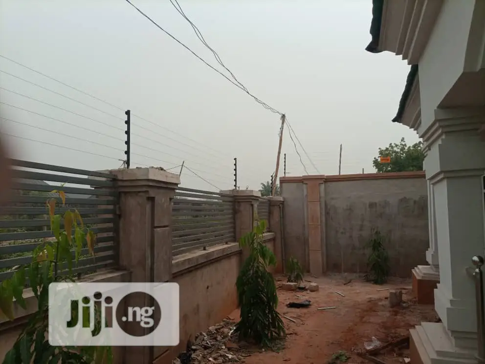 Electric Fence Security on Half Plot