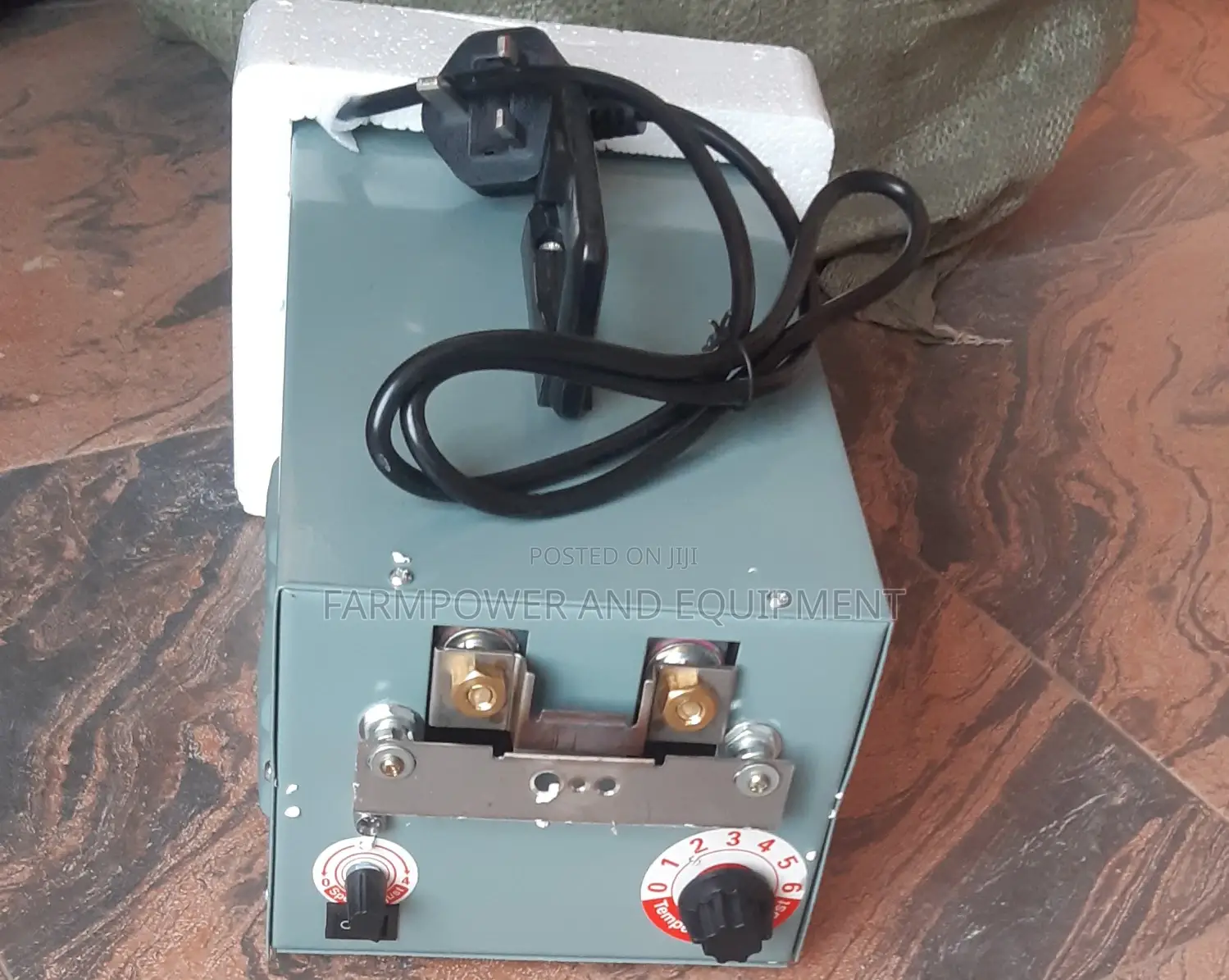 Imported De-Beaking Machine