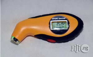LCD Digital Tire Guage (TG-BV)