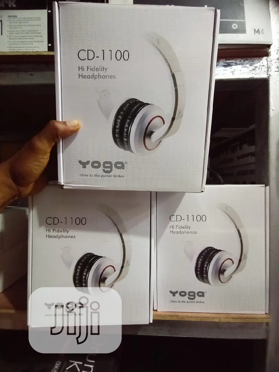 CD1100 Yoga