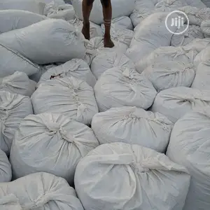 Coco Peat 1 Ton.
