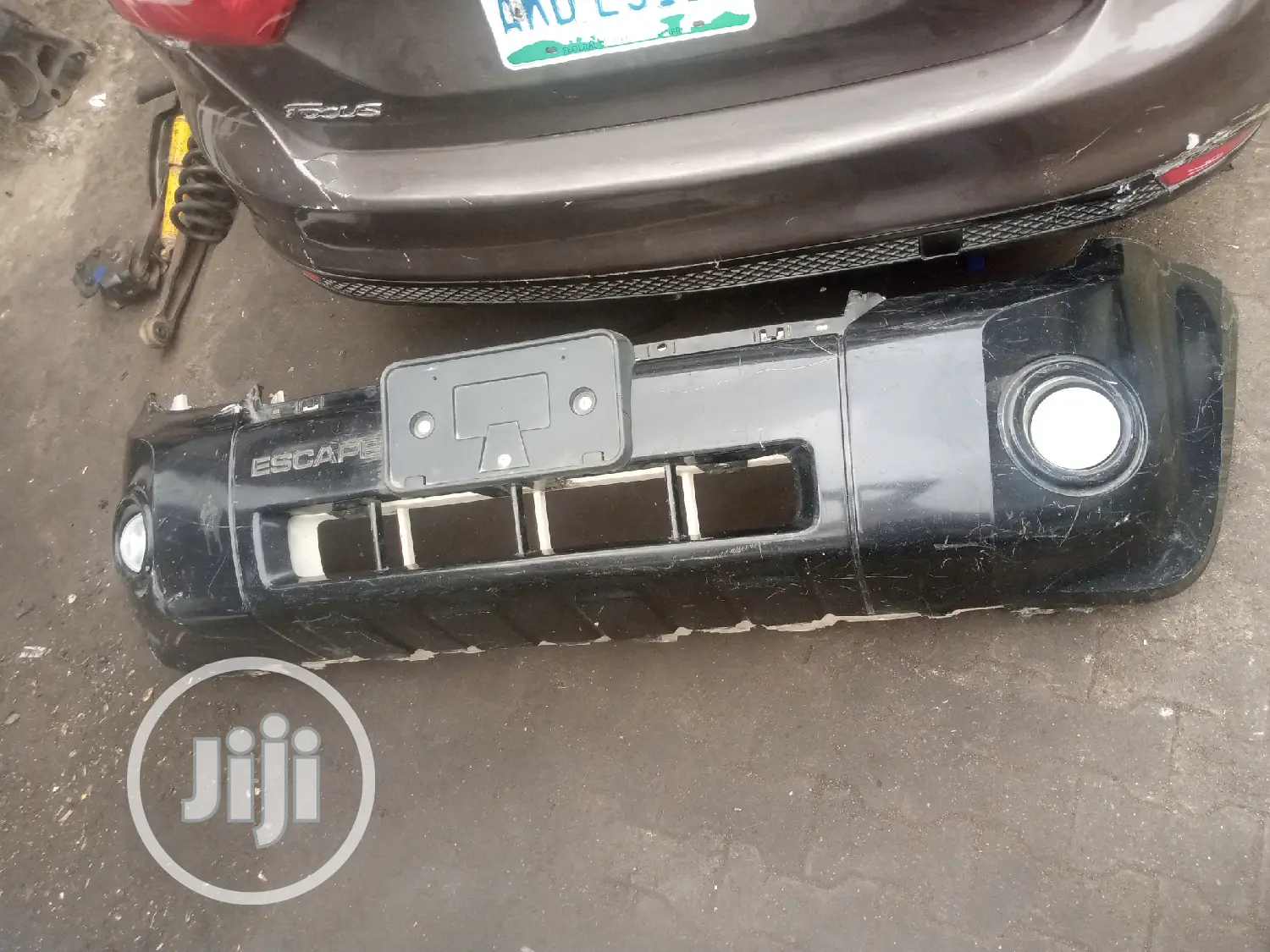 Front Bumper Escape 2010