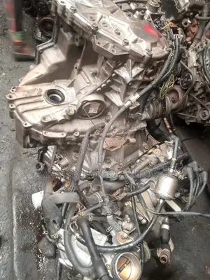 Nissan Primera 2.0 4plug Engine.