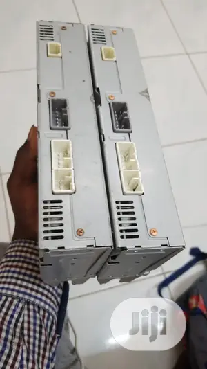 Factory Amplifier for RX 350, ES 350, IS 250/ 2010. Lexus