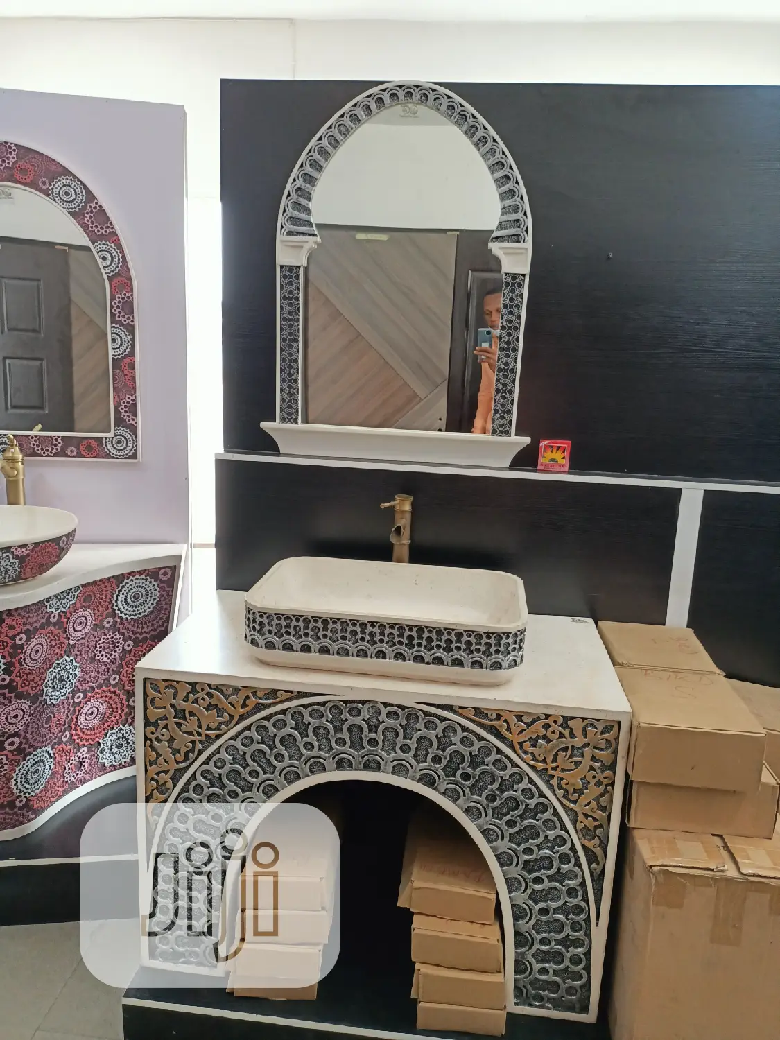 Artic Luxury Cabinet Basins
