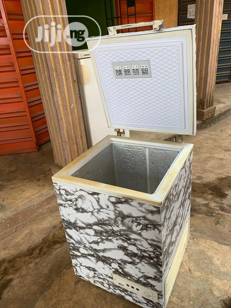 Chest Freezer 152l