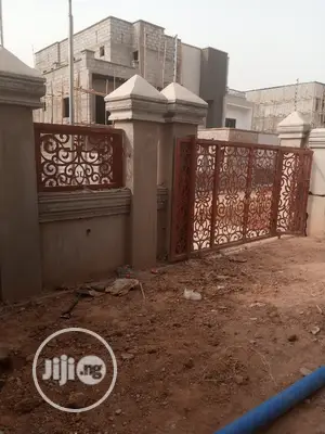 Dubia Laser Cut Gate Design
