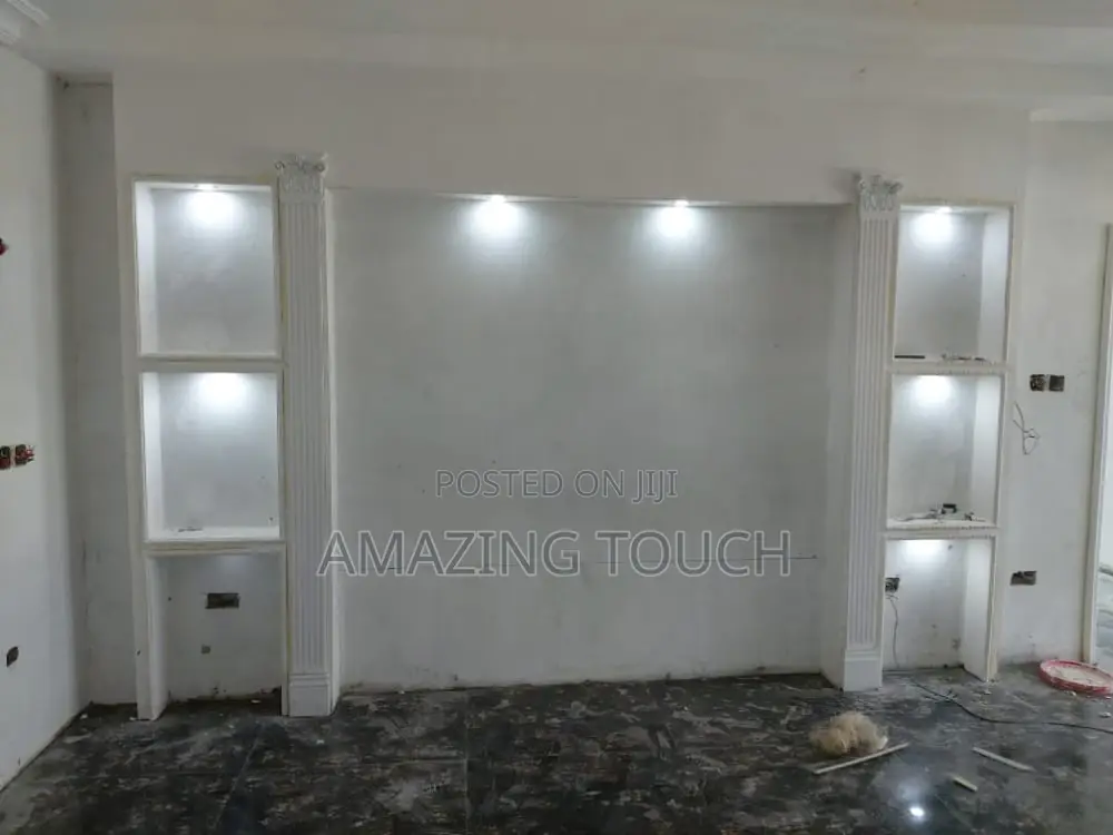Pop Ceiling And Screeding