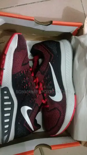 Nike Zoom Structure 18 Jugging Canvas Size 41